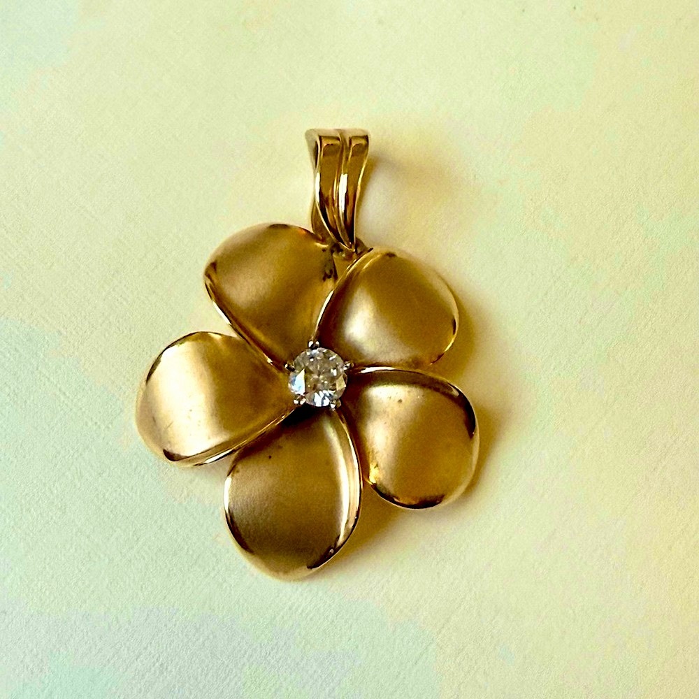 Gorgeous large 14k Gold Plumeria Flower Pendant with diamond Maui Divers Jewelry